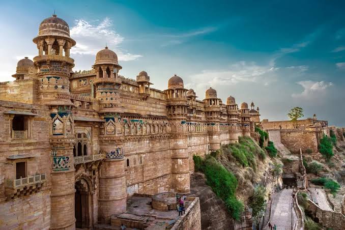 Best Gwalior Orchha Khajuraho Tour Package
